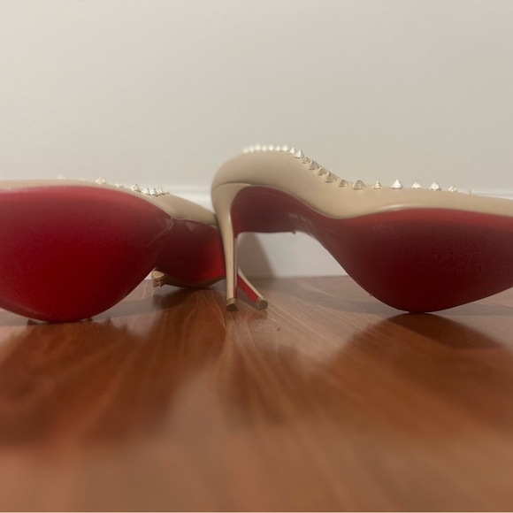 Christian Louboutin Natural spiked heel. - Picture 6 of 6